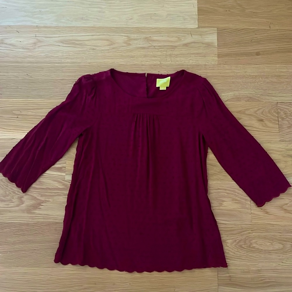 MAEVE burgundy 3/4 sleeve dotted scoop neck blouse (size 2)